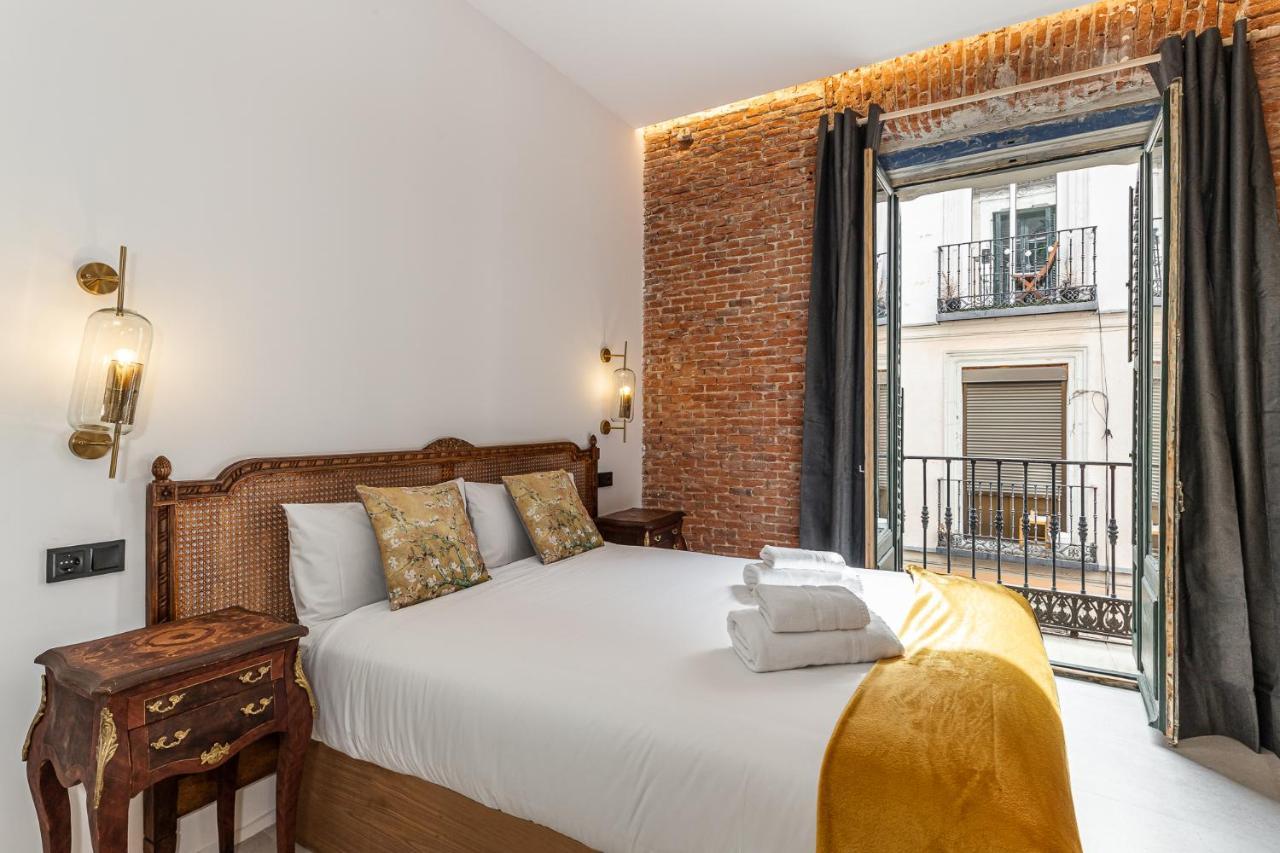 Queens House Chueca มาดริด ภายนอก รูปภาพ